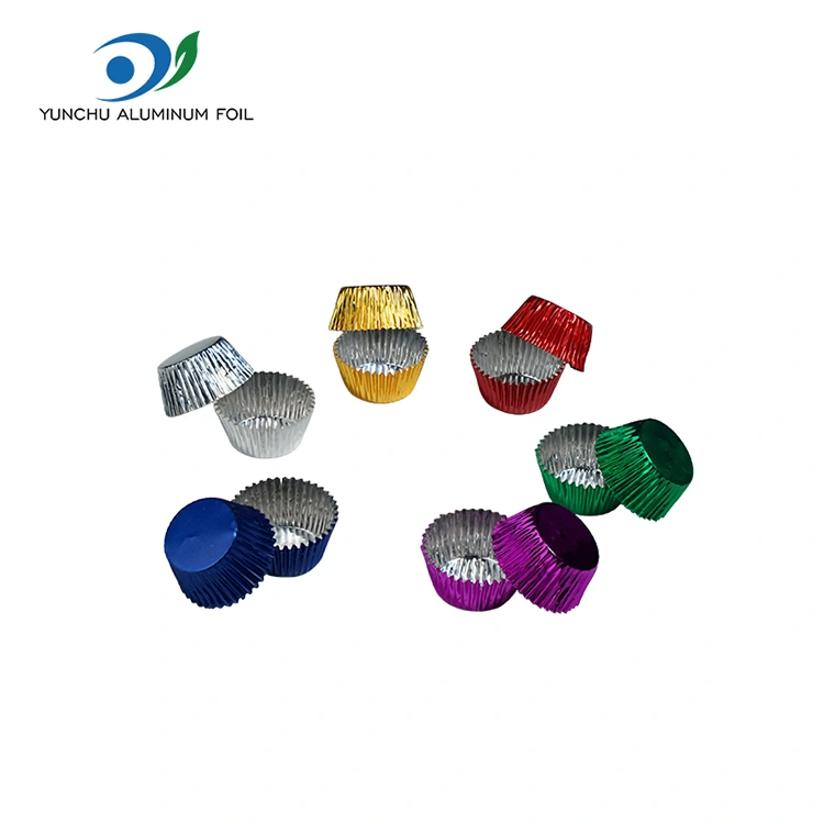 Pacáiste beag beag coimeádán bia scragall alúmanaim airgid alúmanaim Pacáiste beag beag coimeádán bia scragall alúmanaim airgid alúmanaim